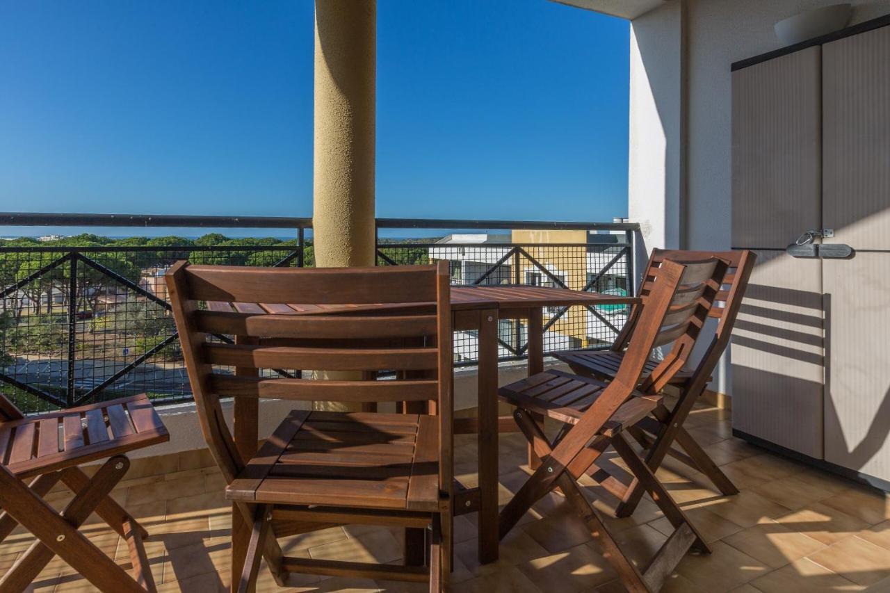 Modern Floor 60m2 - Balcony With Pool & Sea View - Vilamoura
