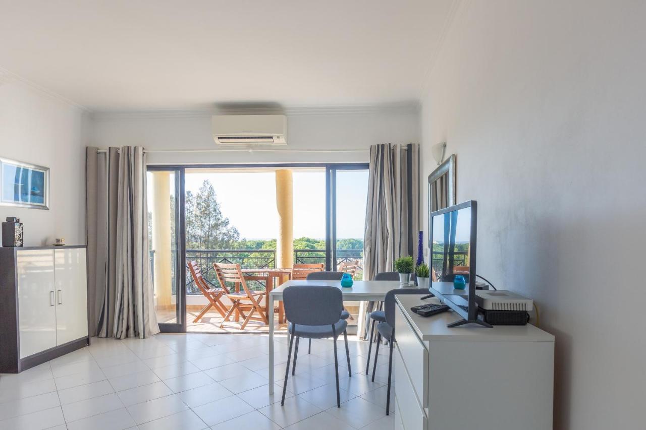 Modern Floor 60m2 - Balcony With Pool & Sea View - * Vilamoura