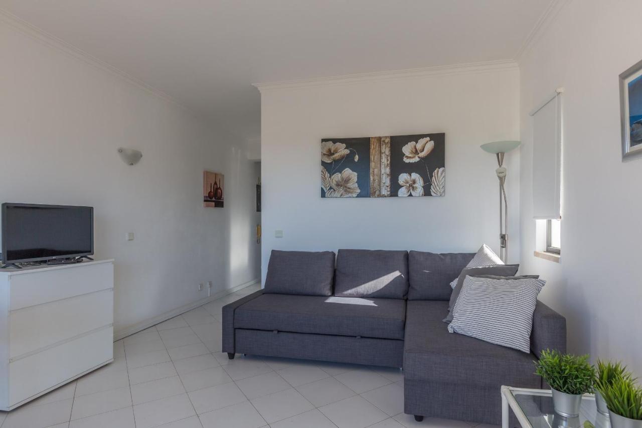Modern Floor 60m2 - Balcony With Pool & Sea View - *