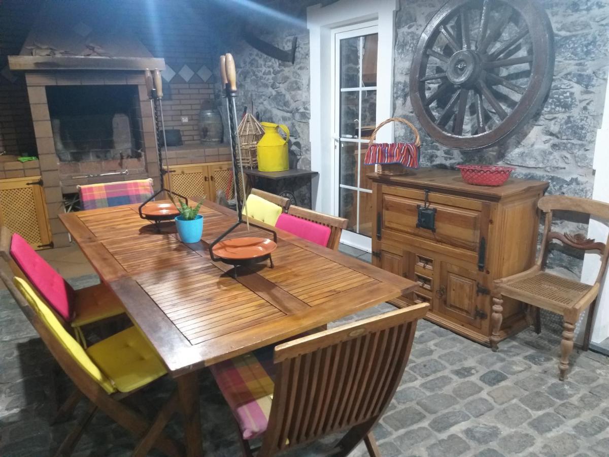 The Old School * Calheta (Madeira)