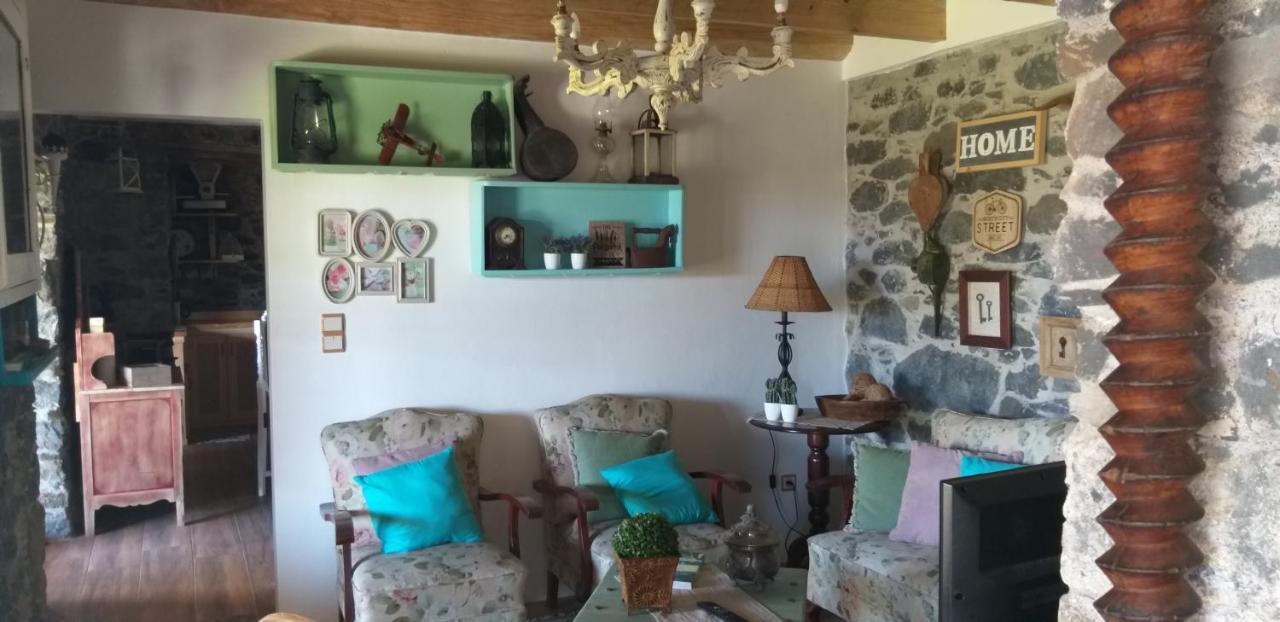 Holiday home The Old School Calheta (Madeira)