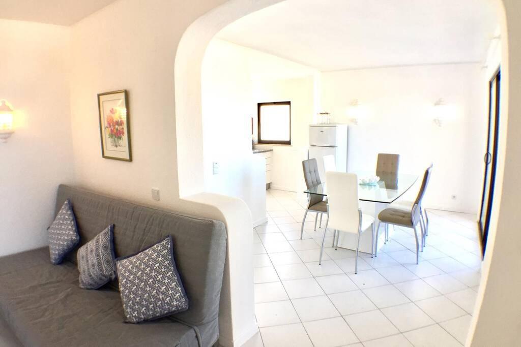 Apartment Bellavista Avenida Pool And Center Albufeira