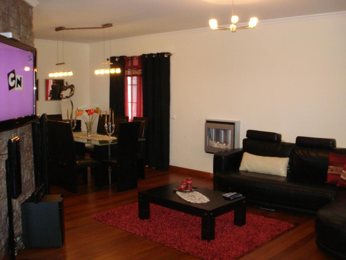 Quinze - Luxurious 3 Bedroom With Private Pool And Games & Amazing Views * Ponta Delgada (Madeira)