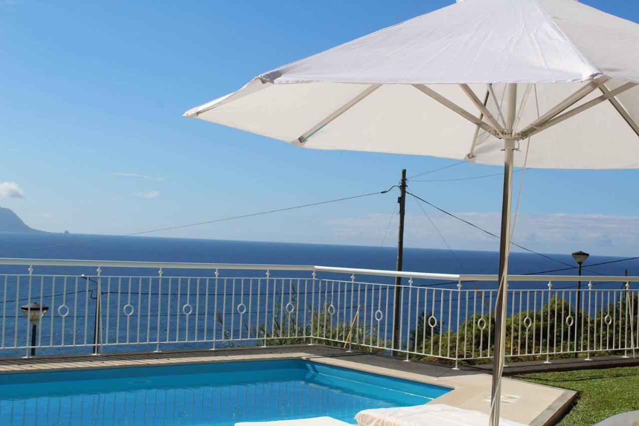 Villa Quinze - Luxurious 3 Bedroom With Private Pool And Games & Amazing Views *
