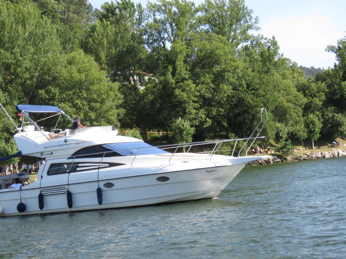 Aquadouro Yacht Radames - Sleep Boat Experience