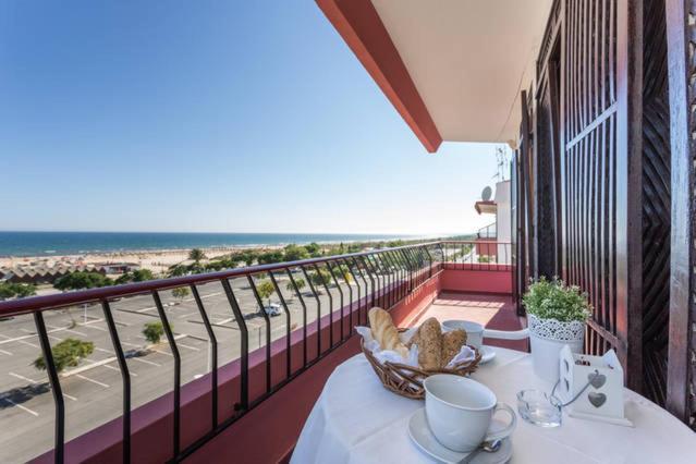 Vintage Frente Ao Mar Apartment Monte Gordo
