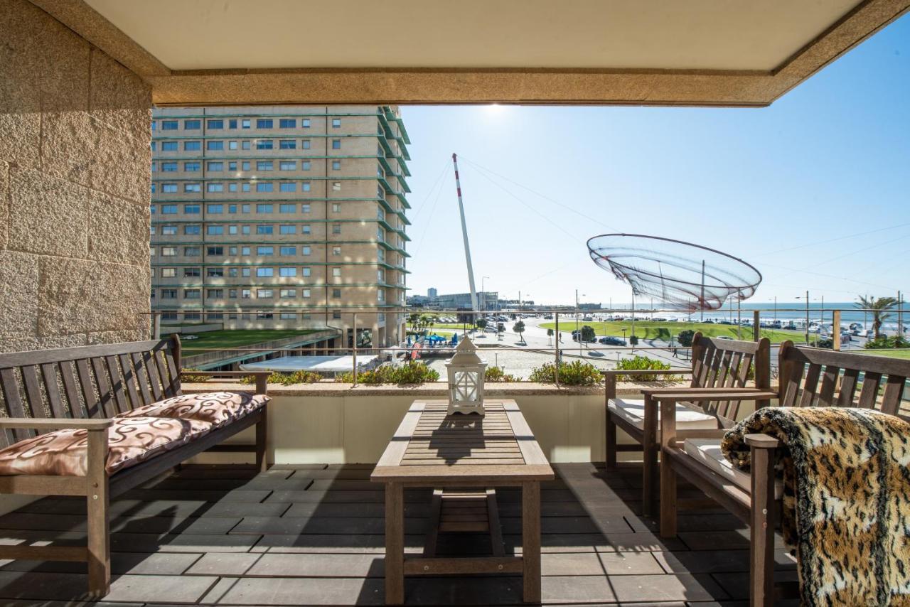 Apartment Em Com Piscina