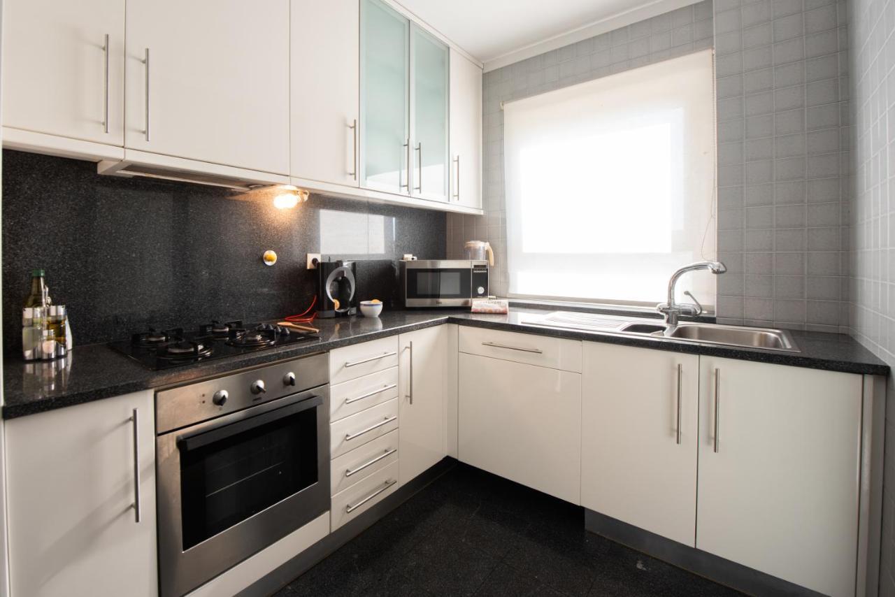 Apartment Em Com Piscina