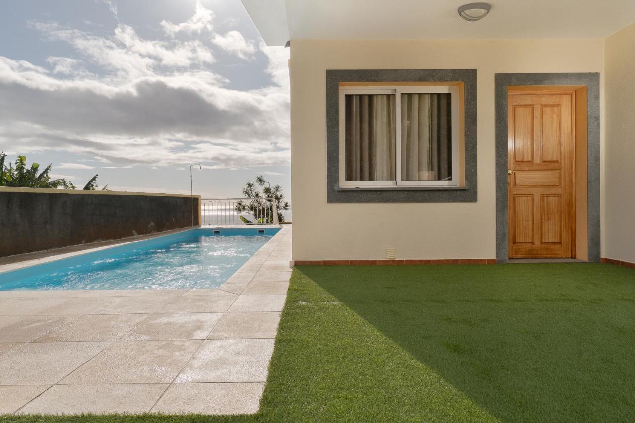 Arco da Calheta Villa *
