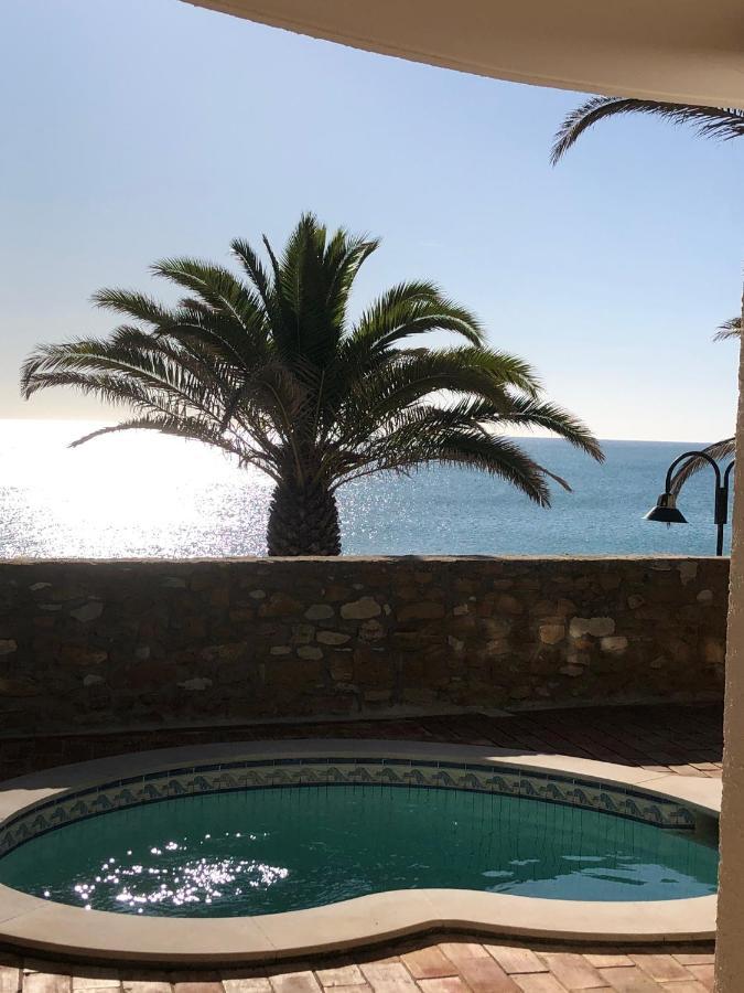 Front/waterside Praia Da Luz