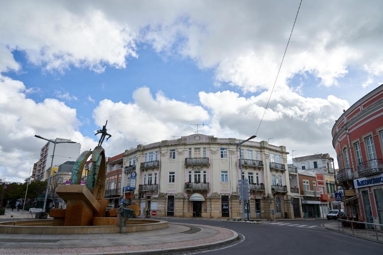 Downtown Pensión *