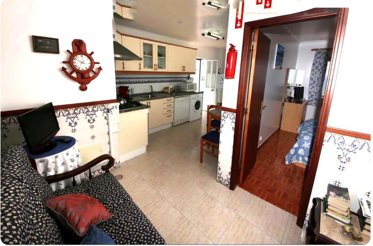 House Above The Ocean Aa3 *