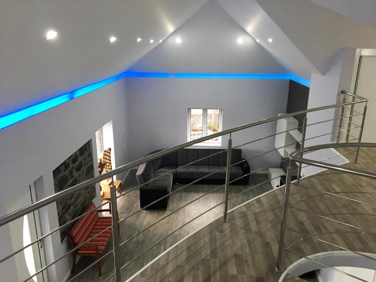 Quinze, Contemporary Designed With Swimming Pool Chalet Ponta Delgada (Madeira)