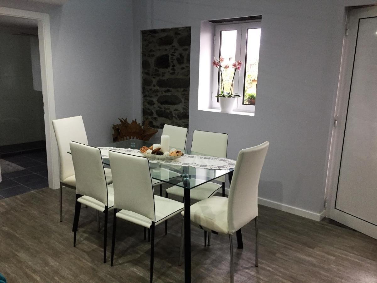 Chalet Quinze, Contemporary Designed With Swimming Pool