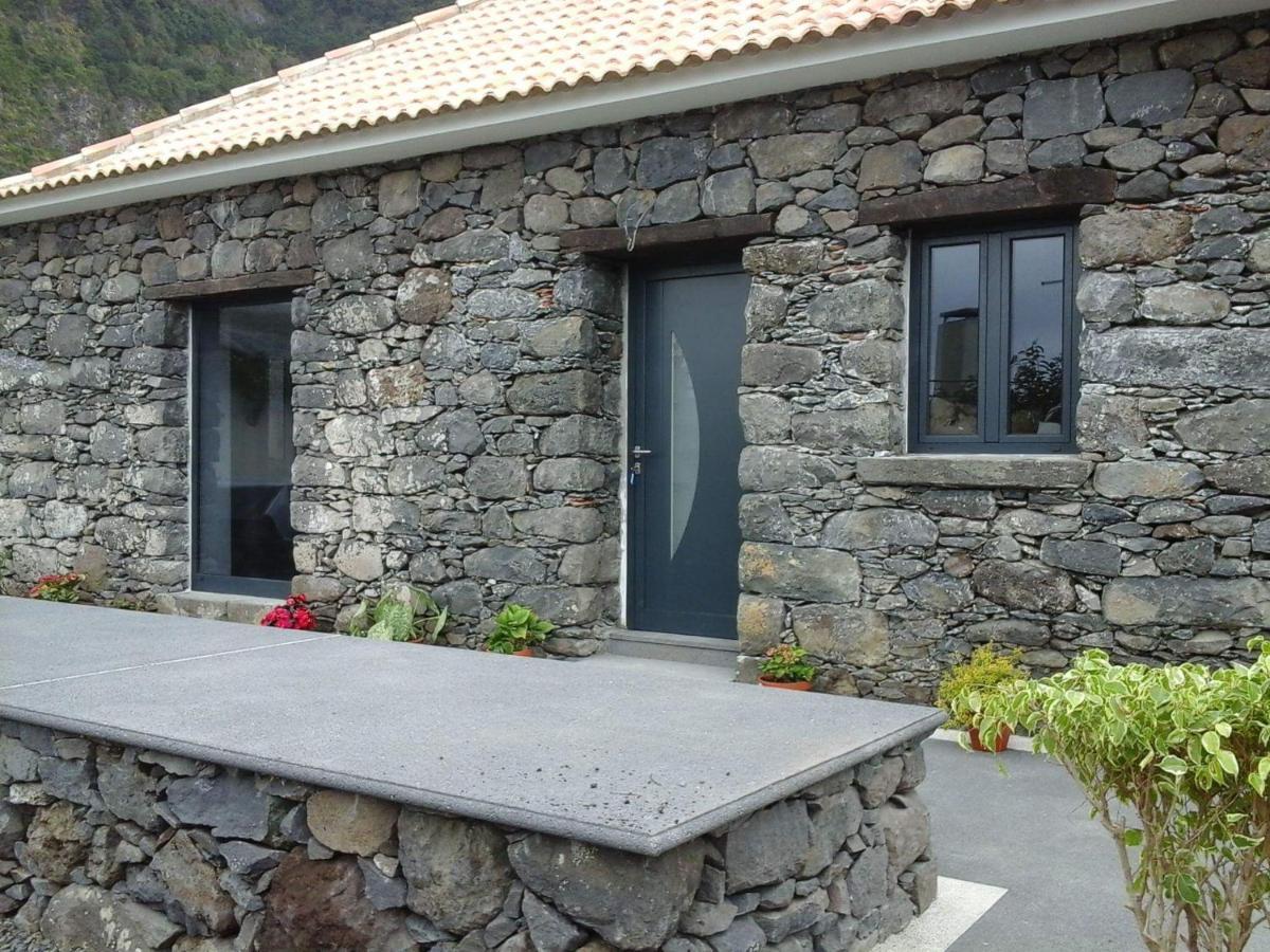 Quinze, Contemporary Designed With Swimming Pool Ponta Delgada (Madeira)