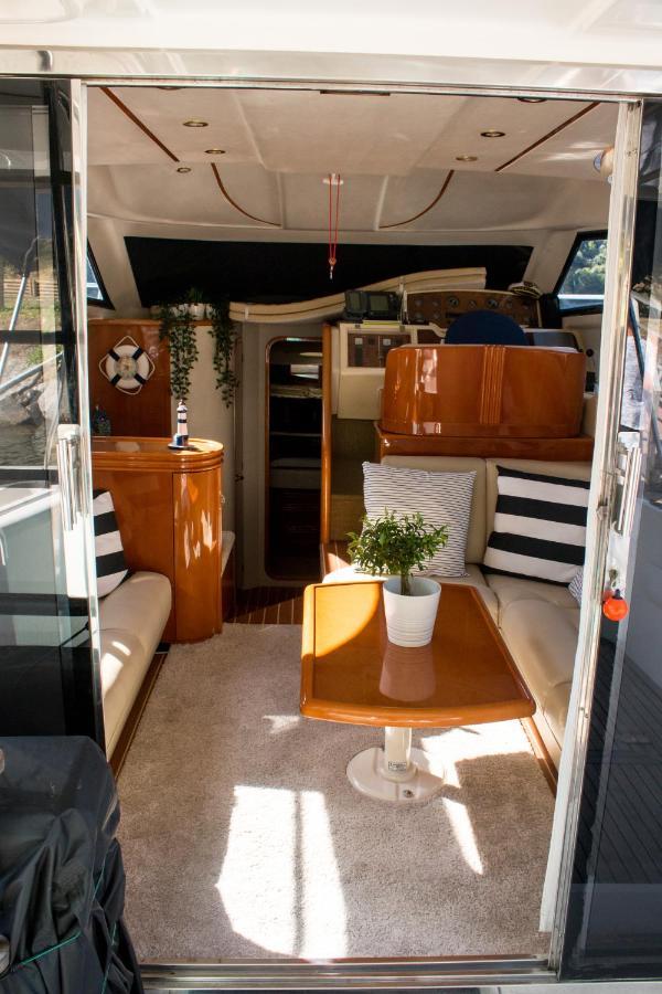 Aquadouro Yacht Radames - Sleep Boat Experience Botel *
