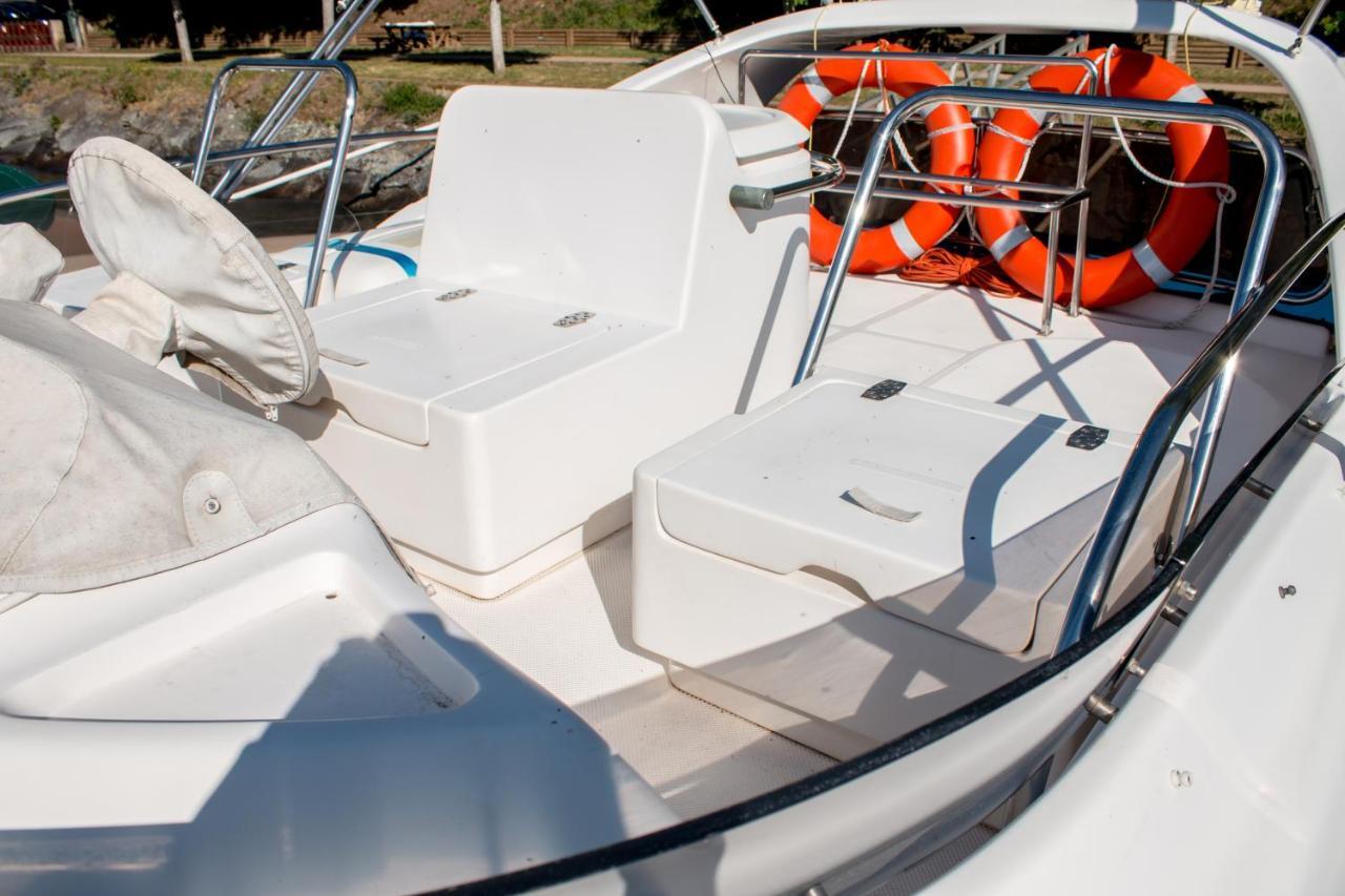 Botel Aquadouro Yacht Radames - Sleep Boat Experience Castelo de Paiva