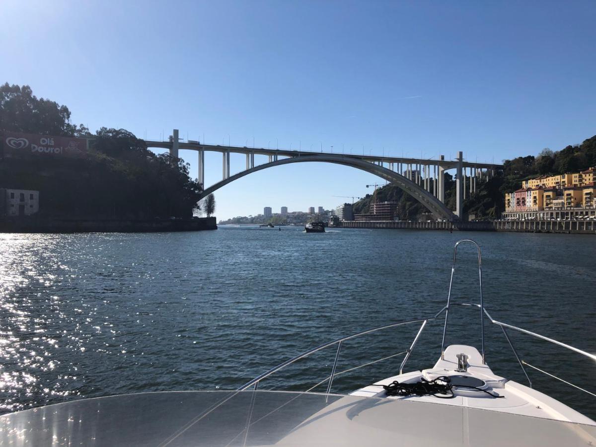 Aquadouro Yacht Radames - Sleep Boat Experience