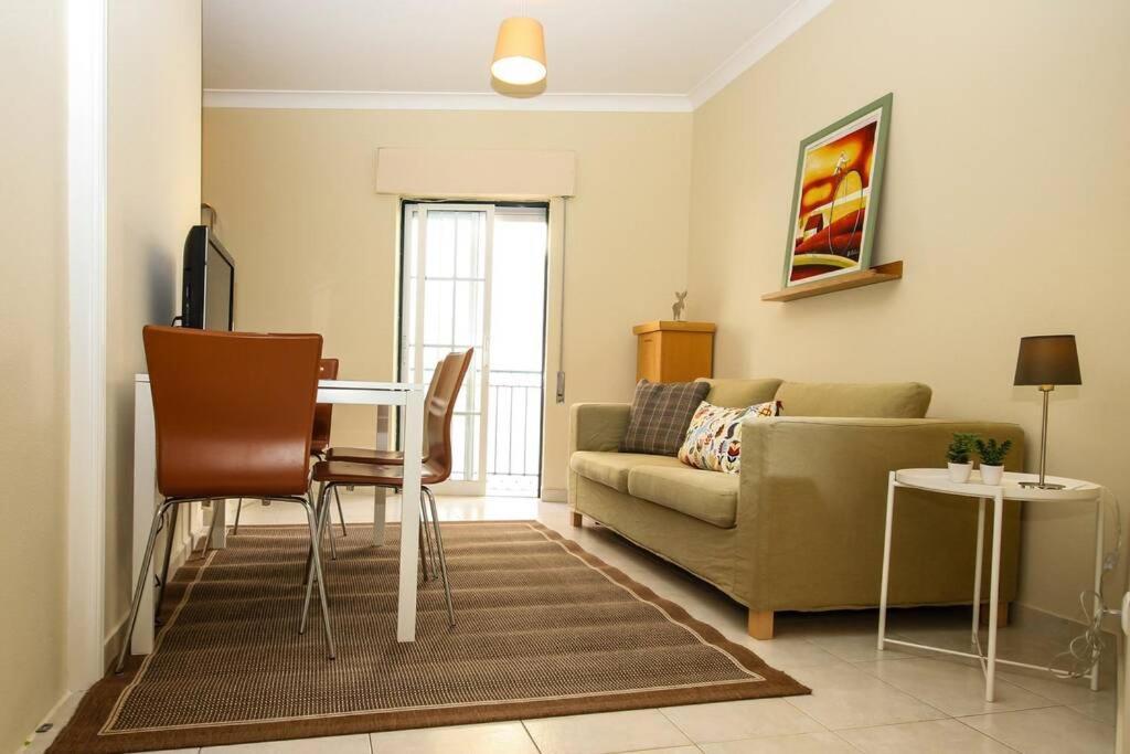 Apartment Townhouse W Beautiful Terrace - 360 Degrees Views! Lagos