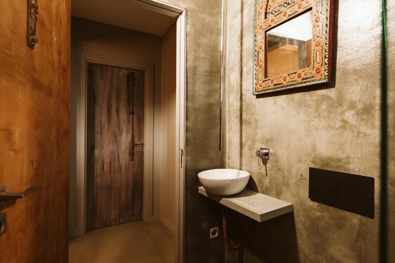 Naga Laut Surf Villa Guest house Costa da Caparica