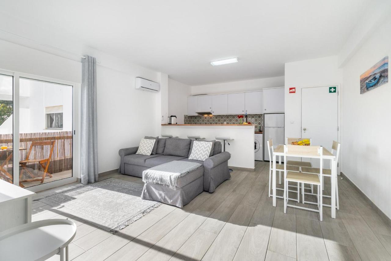 Cor Do Mar: Seaside Retreat In * Alvor