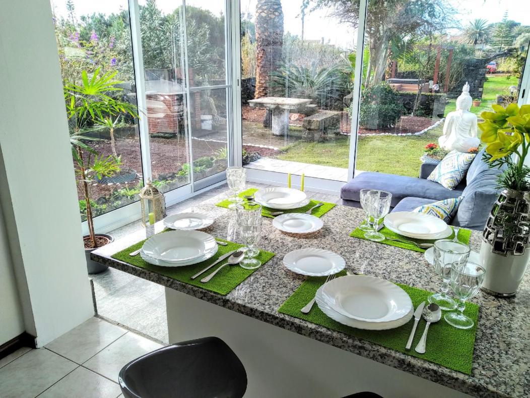 Guest house Casa Caloura, Quarto Deluxe Beautiful View