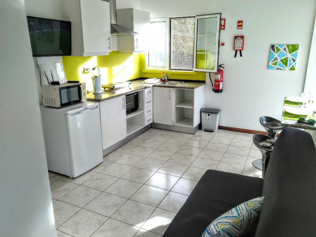 Casa Caloura, Quarto Deluxe Beautiful View Guest house *