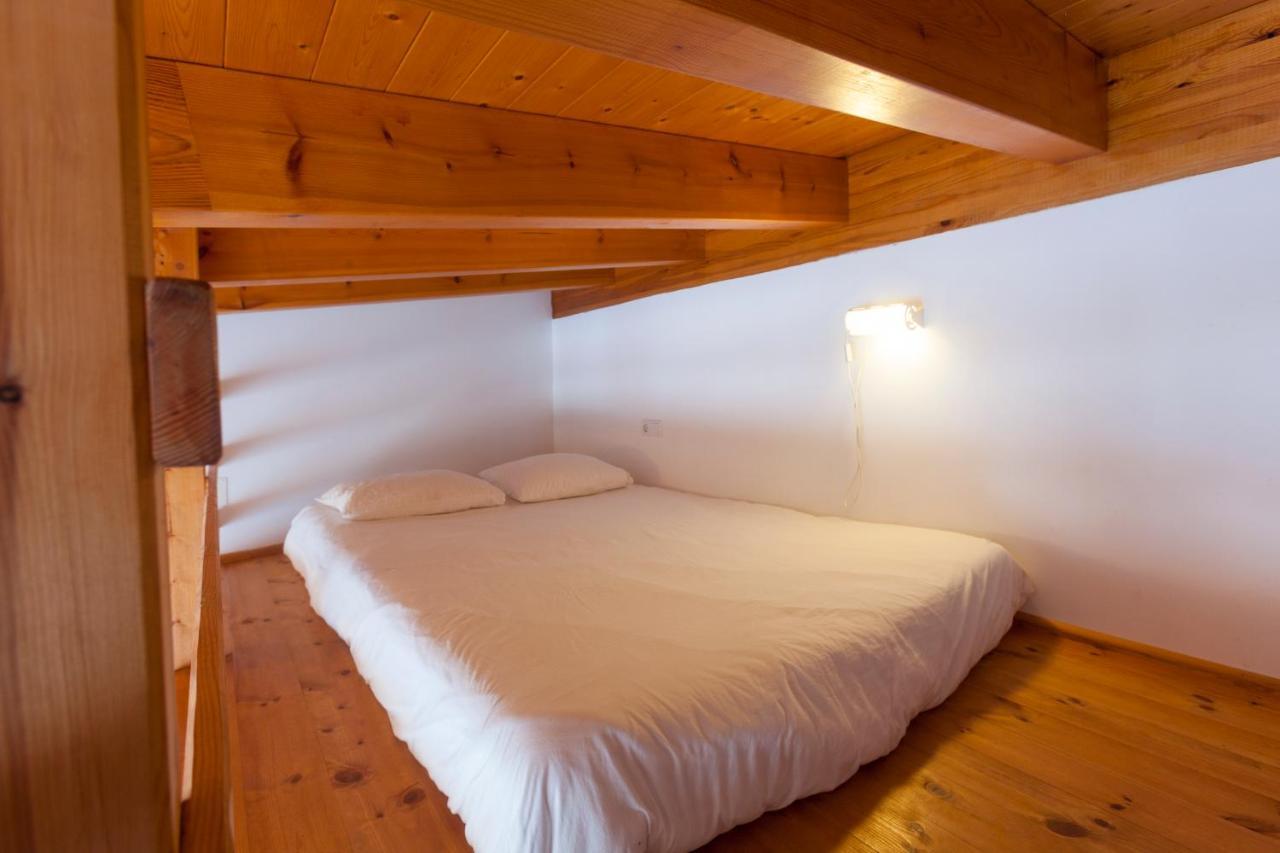 Sea View Apartment *