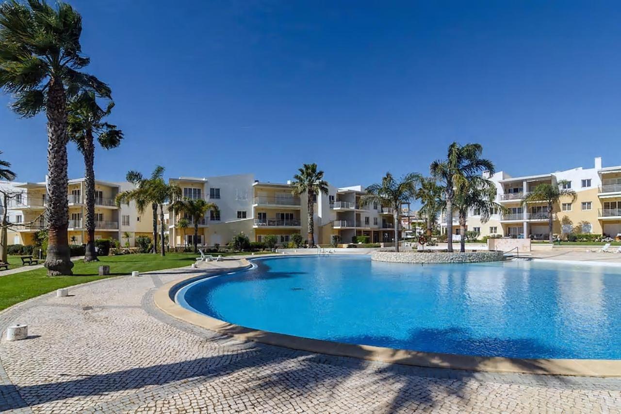 Sweethome At Da Praia Apartment