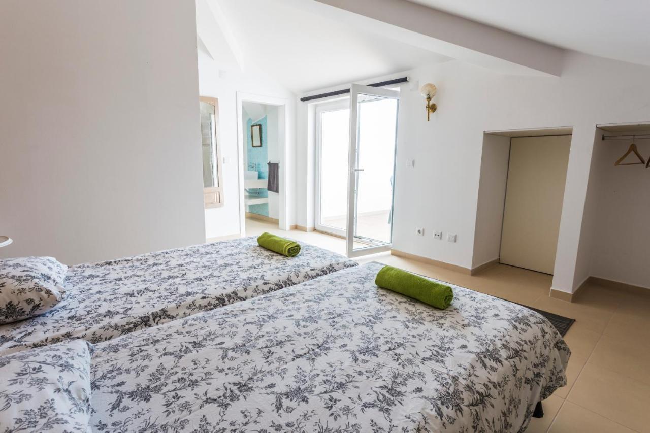 The Maverick Surfvillas *