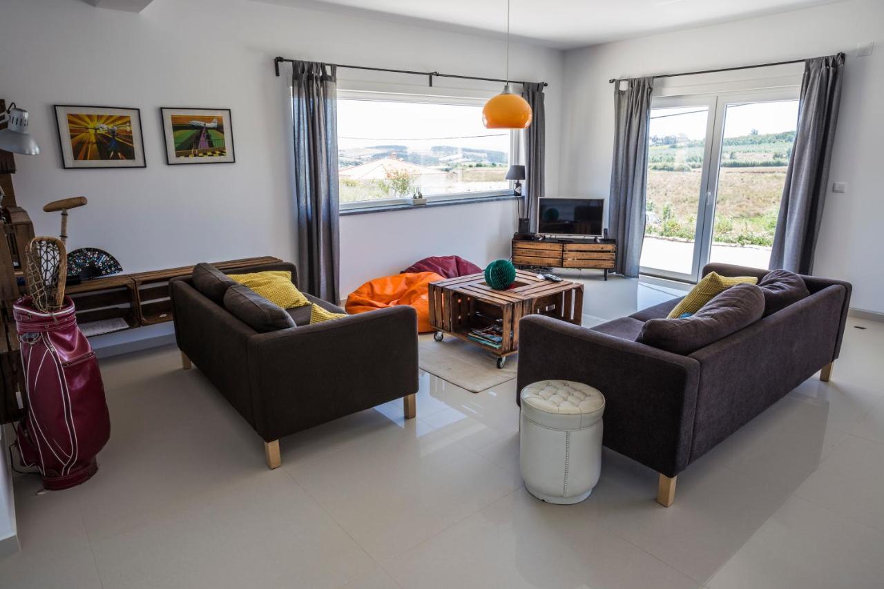 The Maverick Surfvillas Hostel *