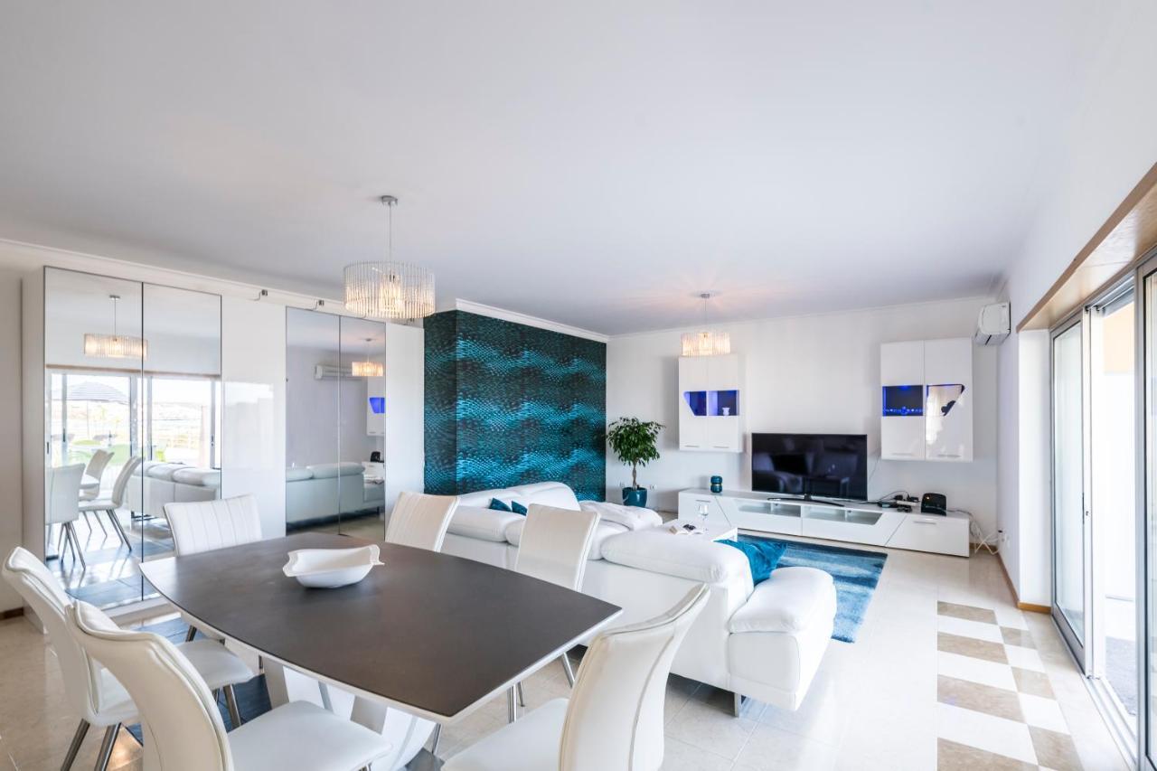 Splendide T3 Avec Terrasse Privee De 140 M2 Da Rocha Apartment *