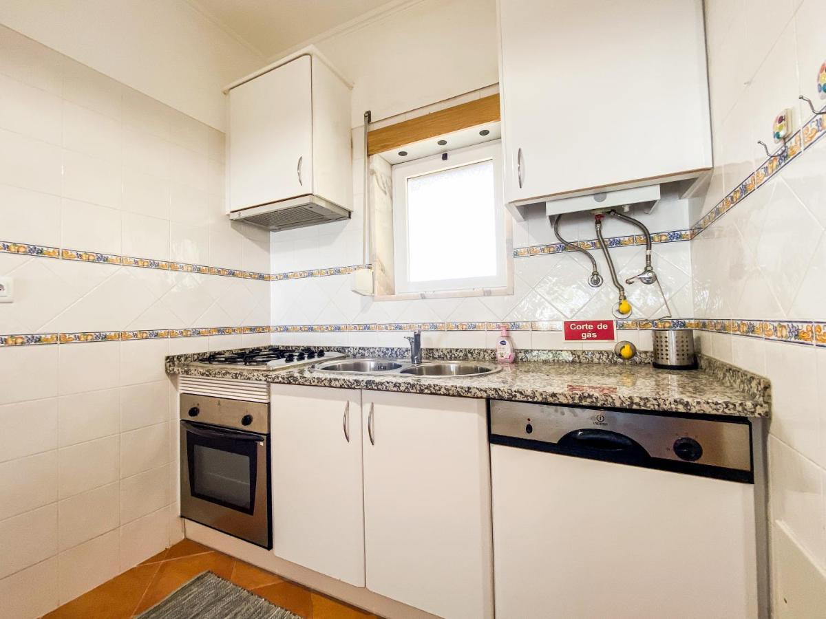 Sea View By & Marina #1869 Apartamento