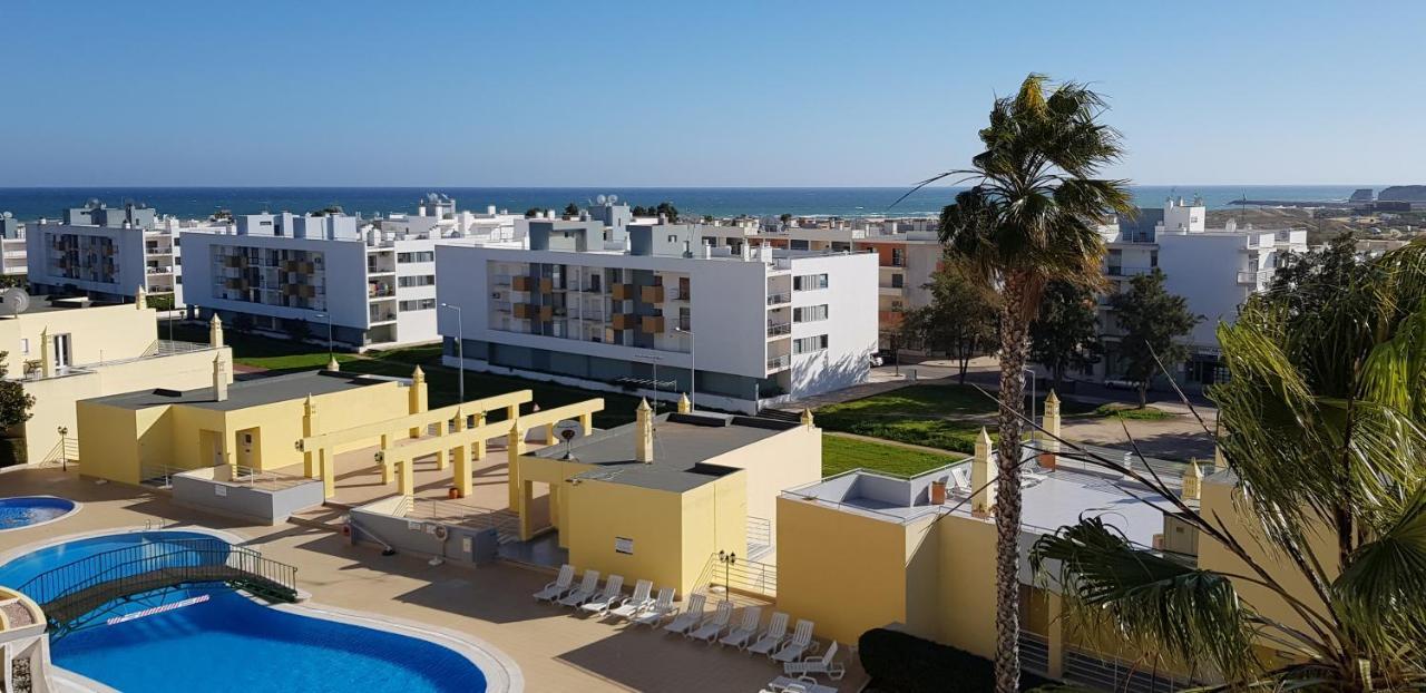 Sea View By & Marina #1869 Apartamento *