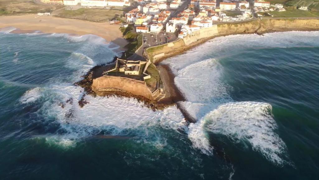 Mare Cheia: And Surf 2 *