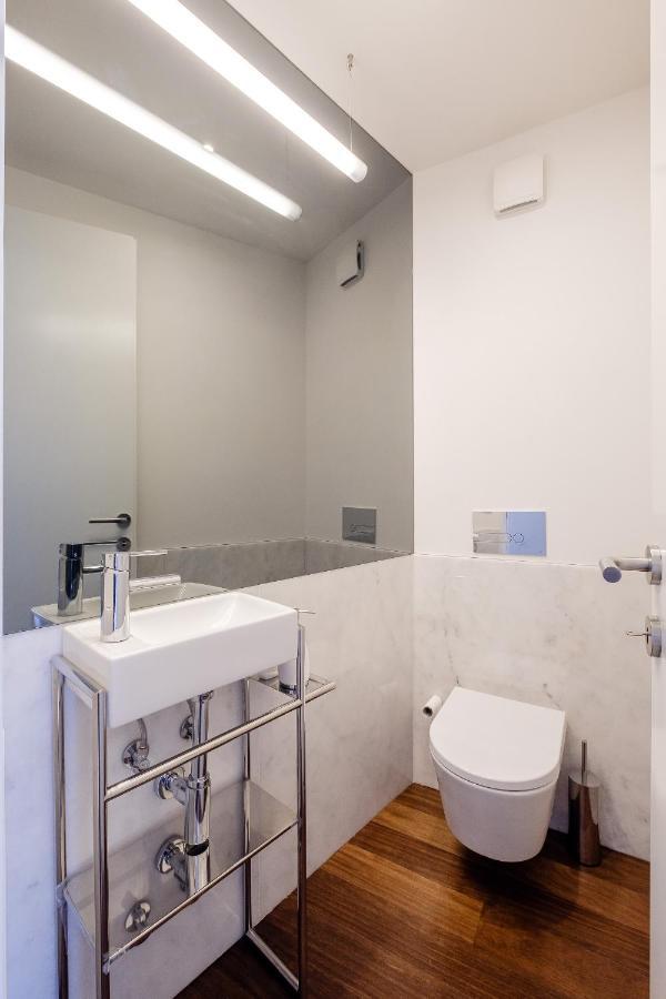 Boutique Rentals- Bliss By The Sea Apt- Ocean Views In Foz Apartment *