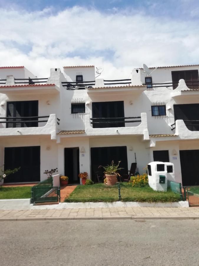 Moradia T2+1 Com Piscina Vakantiehuis Lagos