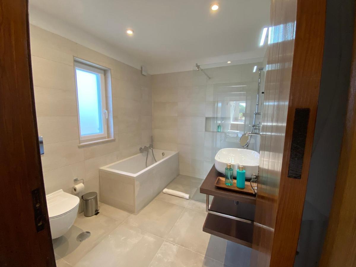 Luxury Villa, Ocean View, Private Heated Pool Villa