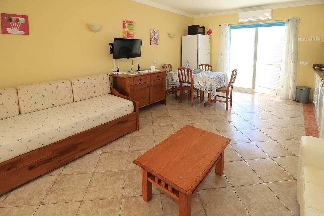 Apartment Venha Nadar A Oura