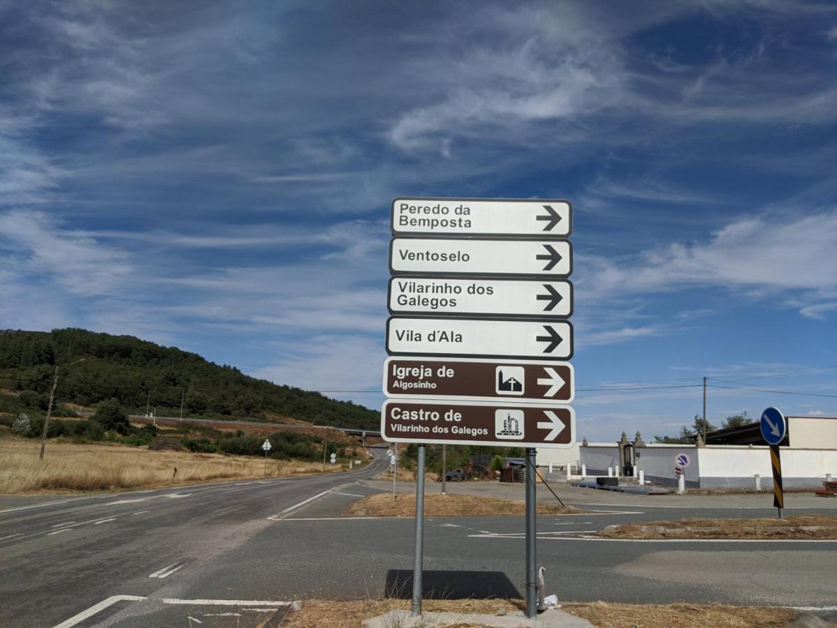 Casa Indrineiras * Mogadouro (Braganca)