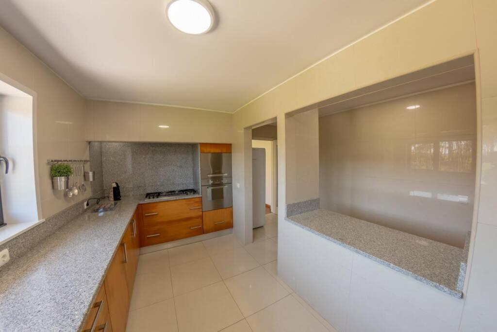 Panoramic Beachfront - Direct Access * Esposende