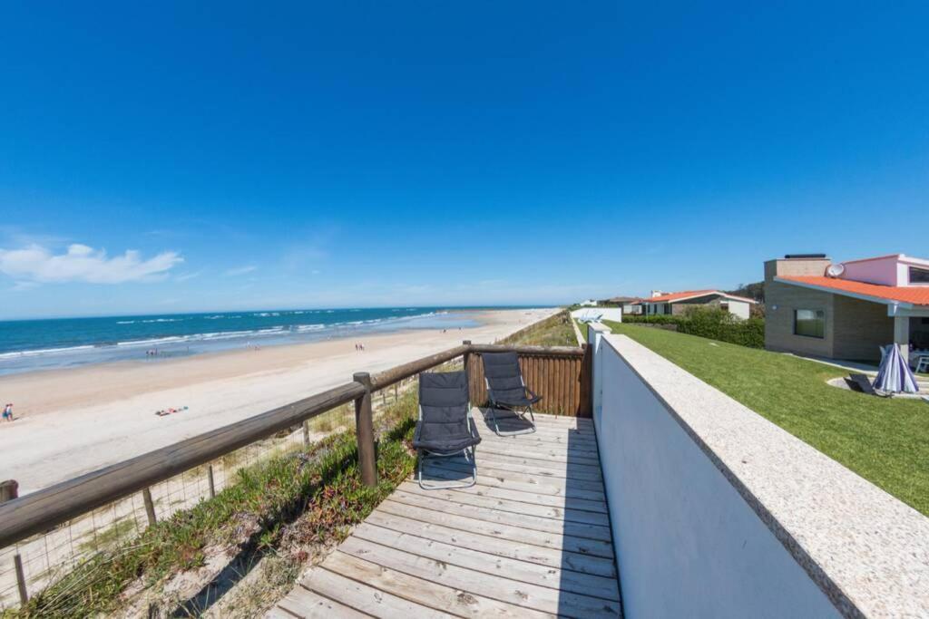 Panoramic Beachfront - Direct Access Villa *