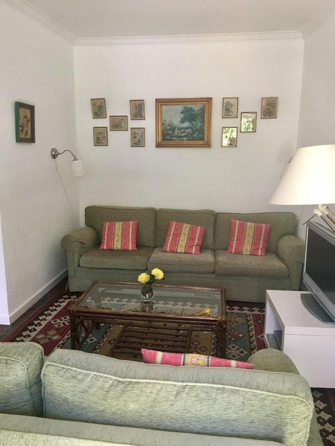 Holiday home 3 Bedroom Town House - Historic Centre Of Cascais. 100 Mts From The And Centre Of