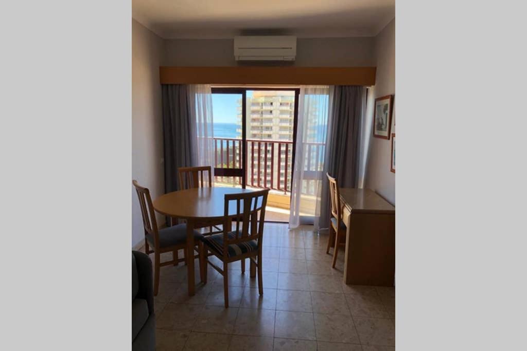 Apartamento T1 Vista Mar 1311 *
