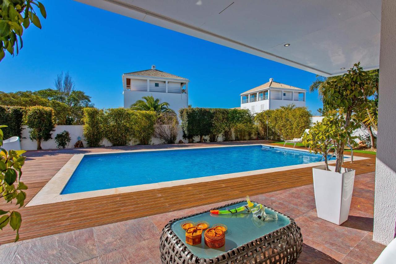 Villa Maresia Dourada Guia (Faro)