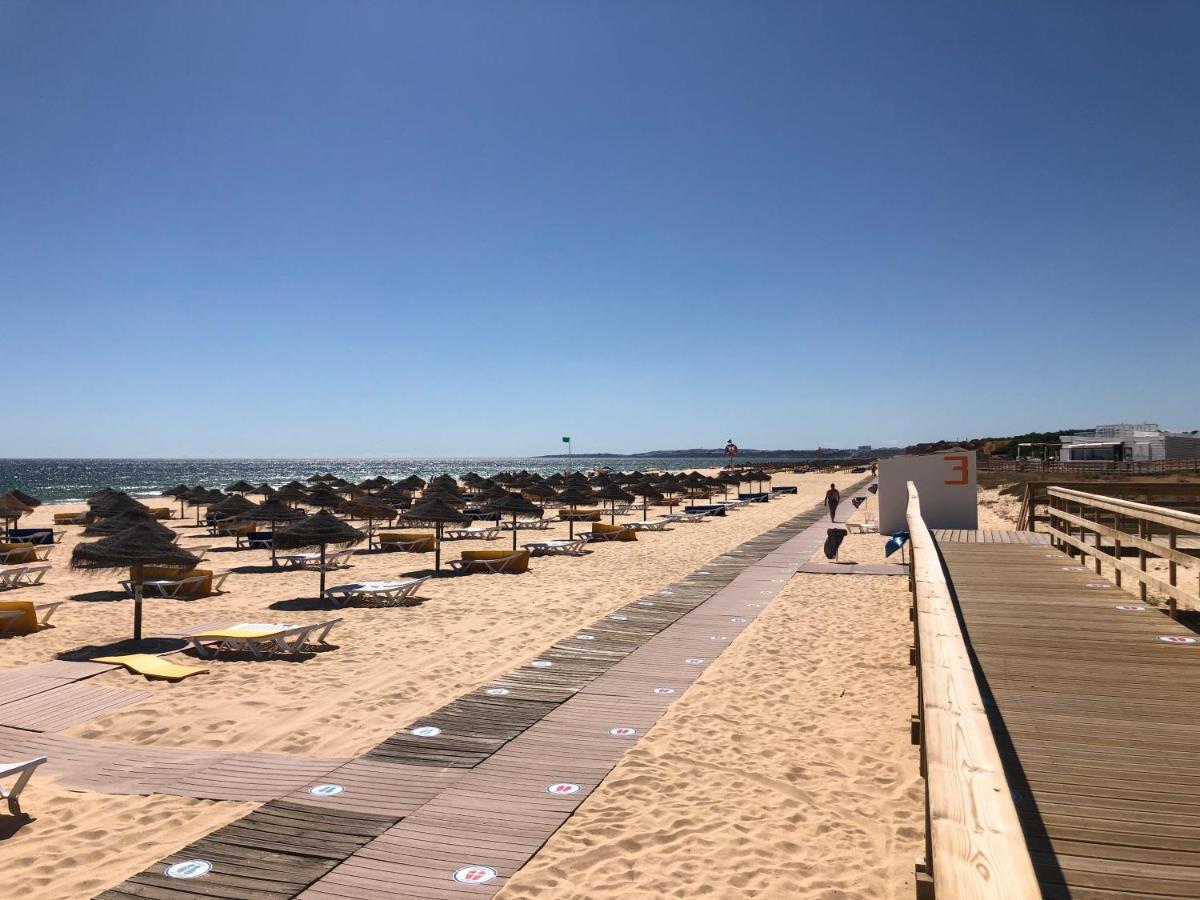 Marina With Swimming Pool Vilamoura