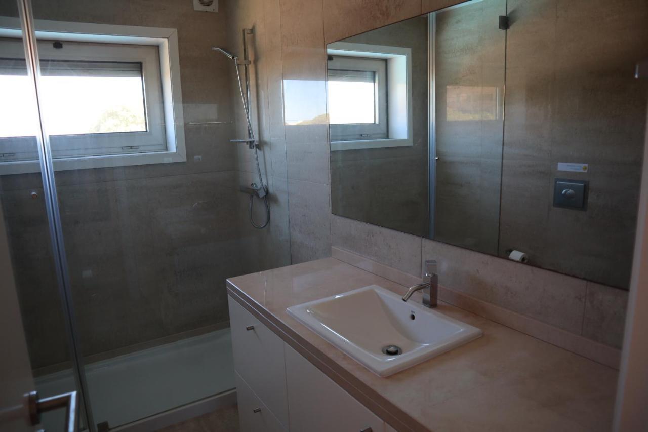 Dos Salgados, 5bdr, Front, Near Salgados Golf Club * Guia (Faro)