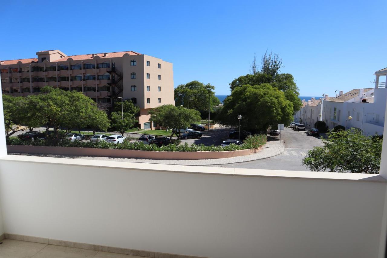 Dos Salgados, 5bdr, Front, Near Salgados Golf Club