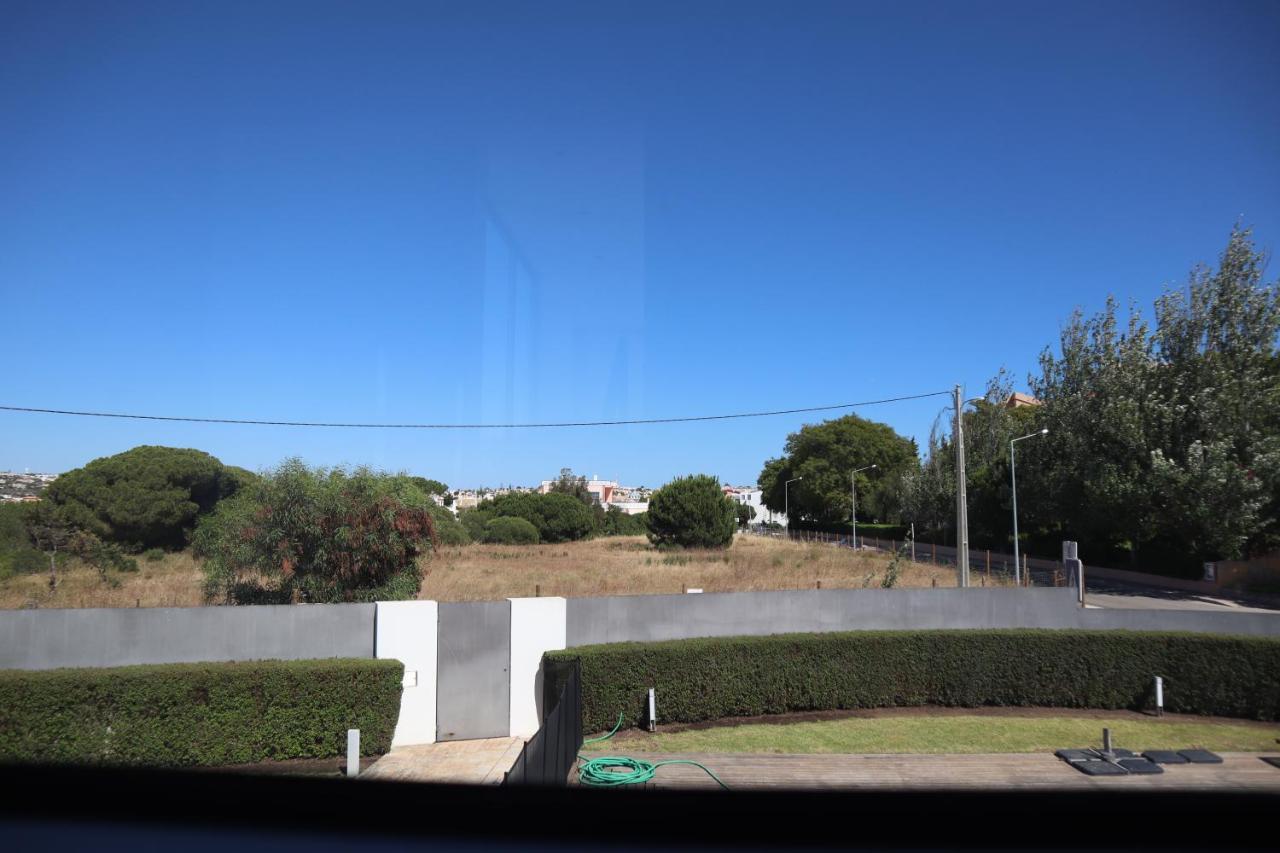 Villa Dos Salgados, 5bdr, Front, Near Salgados Golf Club *