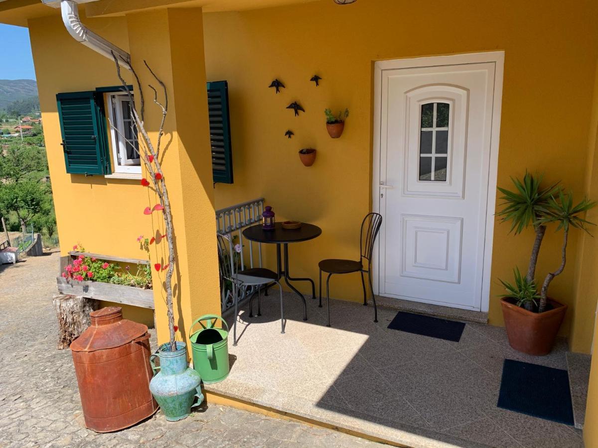 Casinha A Porta *